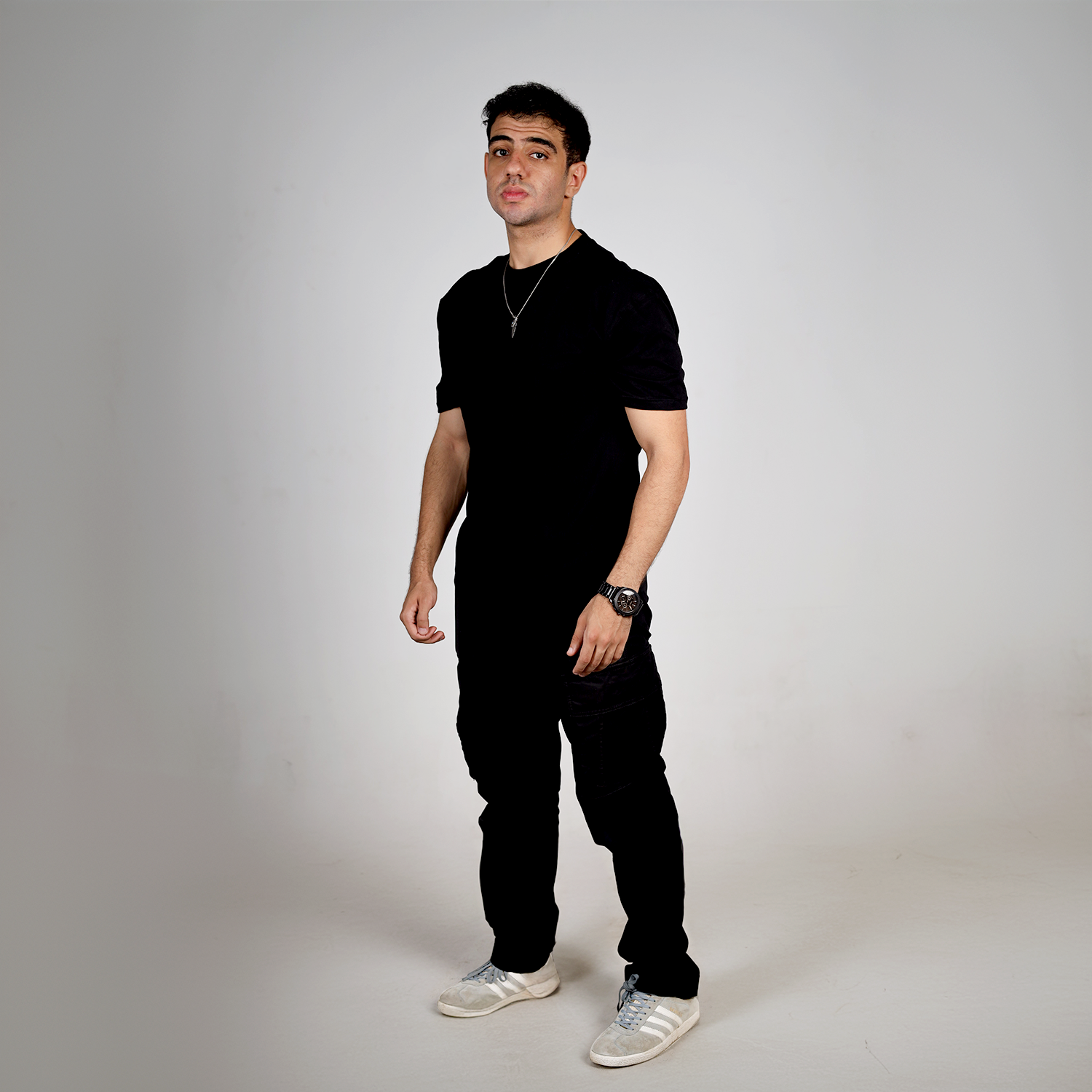 Basic BLACK T-shirt