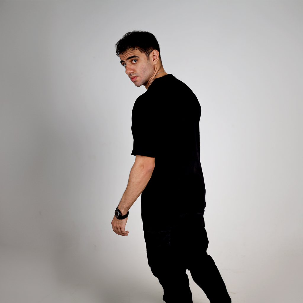 Basic BLACK T-shirt