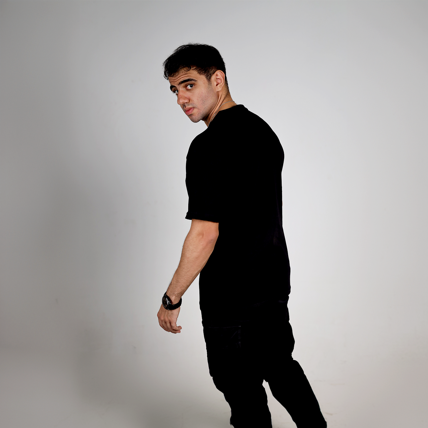 Basic BLACK T-shirt