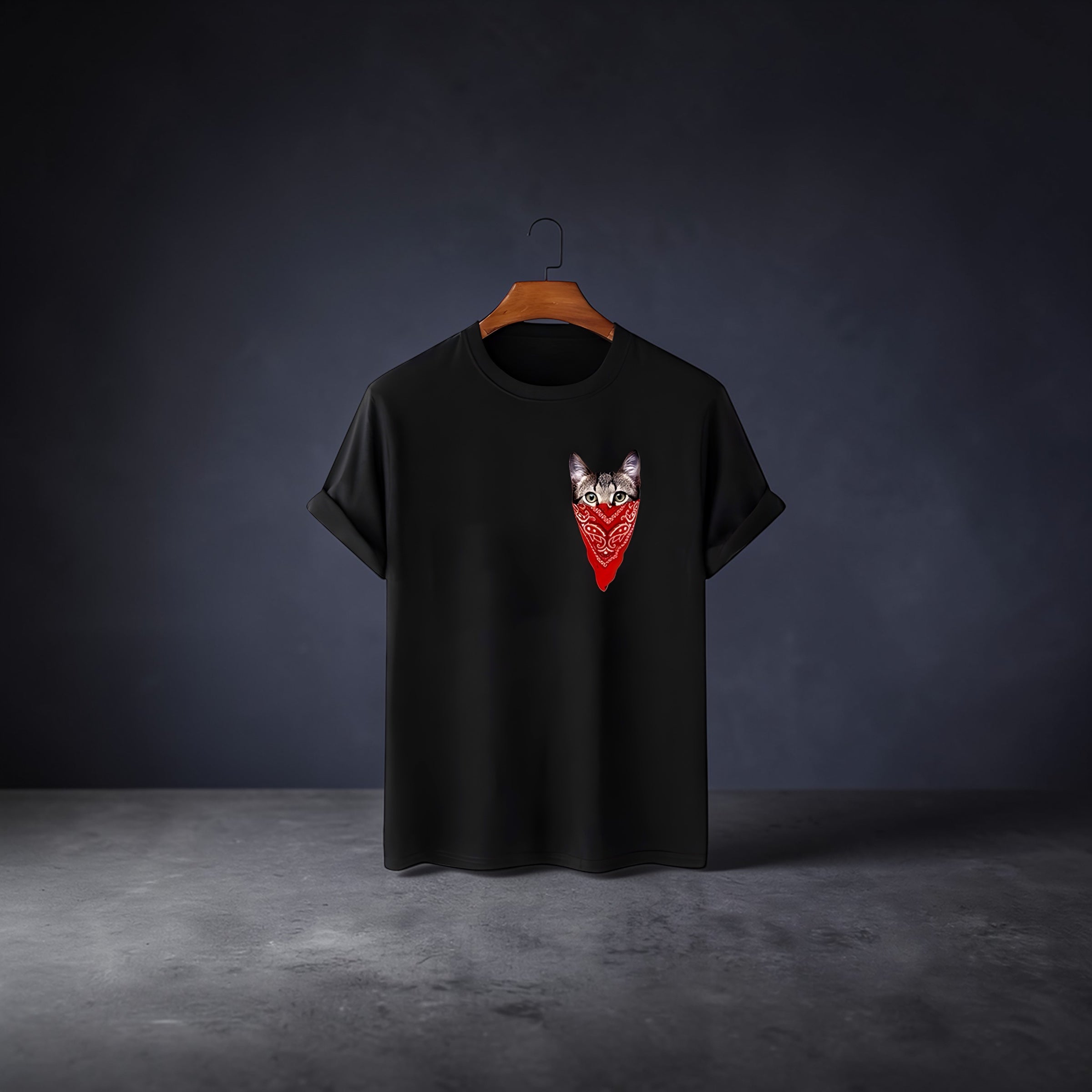 MASKED CAT T-shirt